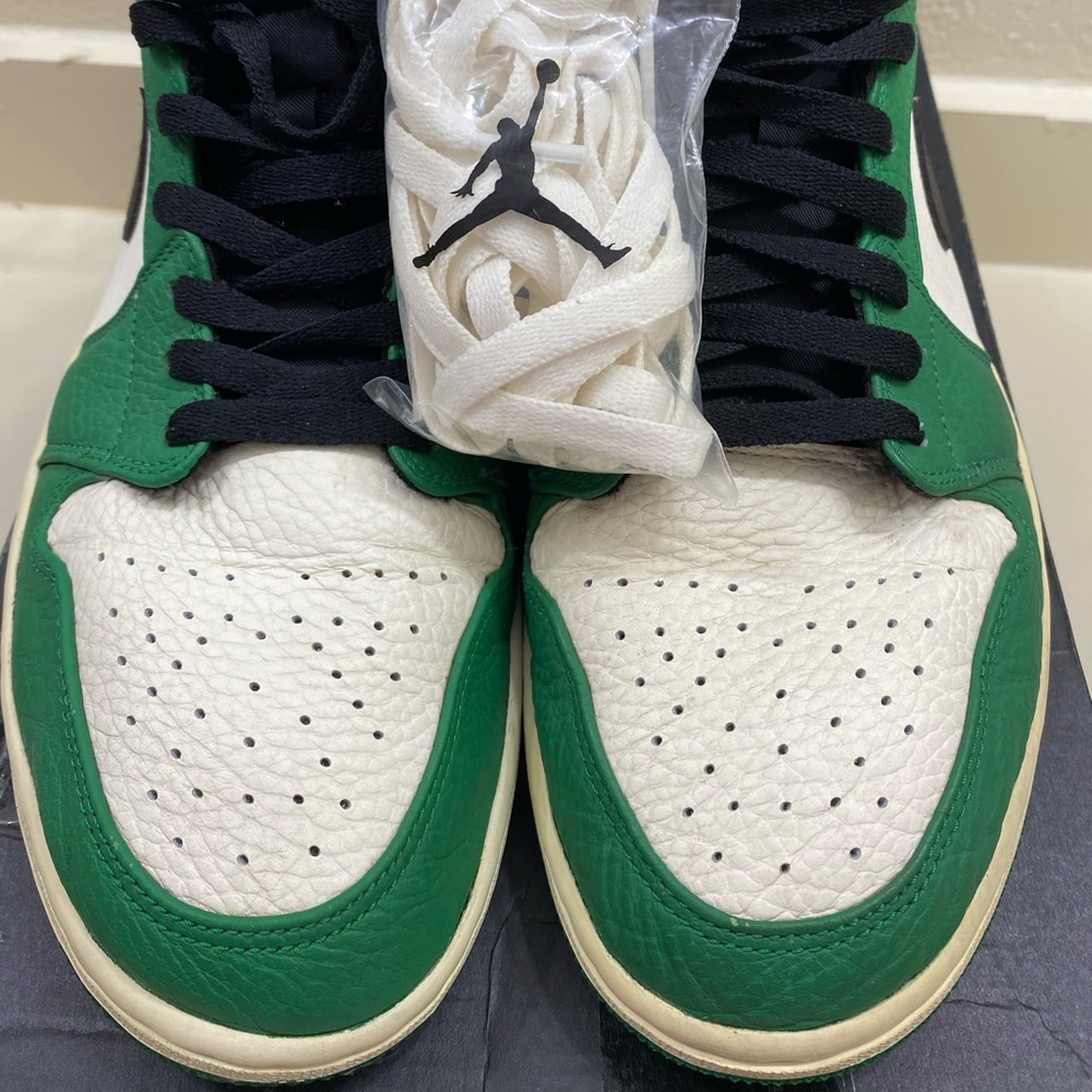 Air Jordan 1 mid pine green